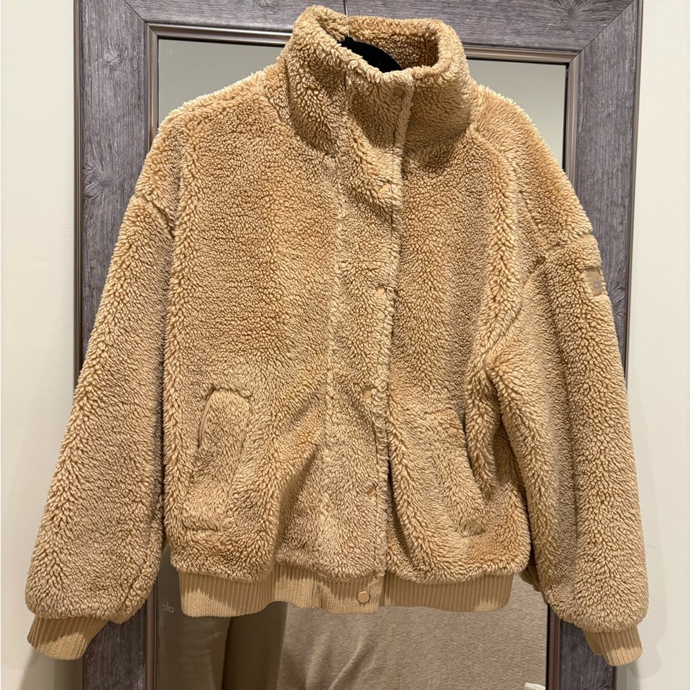 ALO Yoga Tan Sherpa Jacket